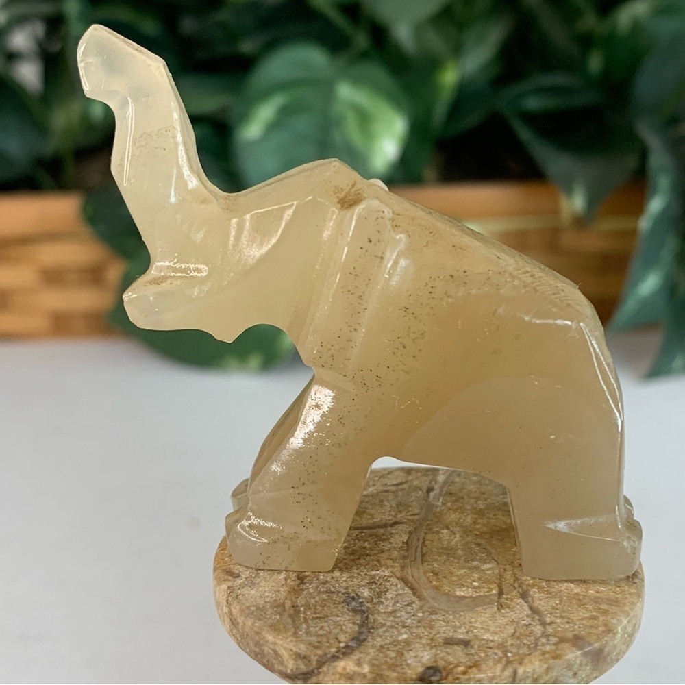 Brown Calcite Elephant Figurine Carving Hand Carved Stone Zoo Safari Animal 2.5"